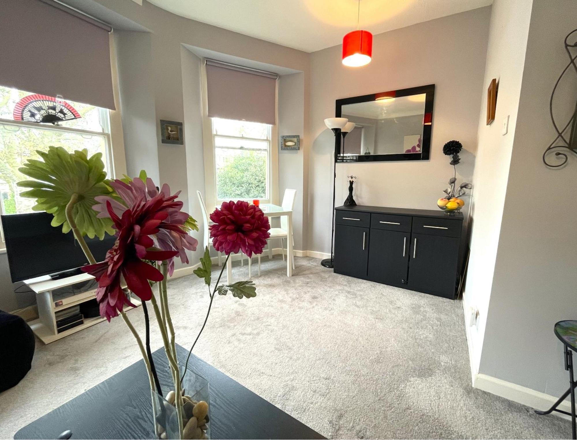 Snug Studio Apartment In Central Location Bristol Exteriör bild